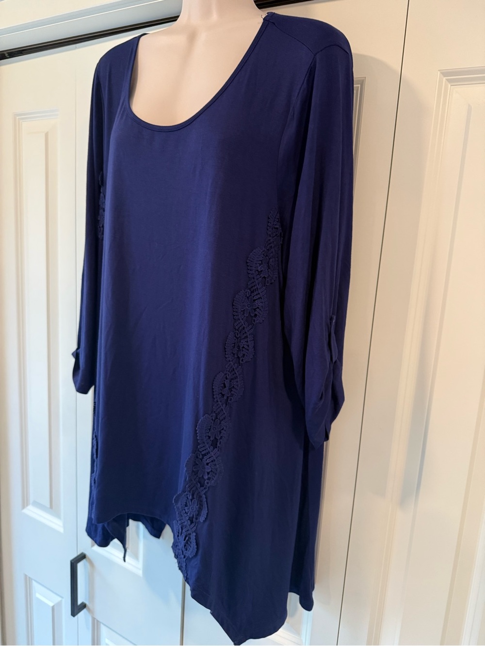 Cable & Gauge navy tunic blouse 1X new lace